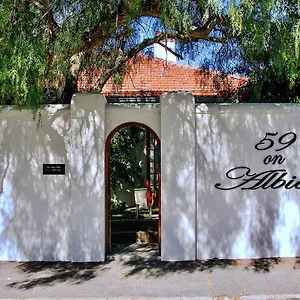 Bed & Breakfast 59 On Albion, Cape Town